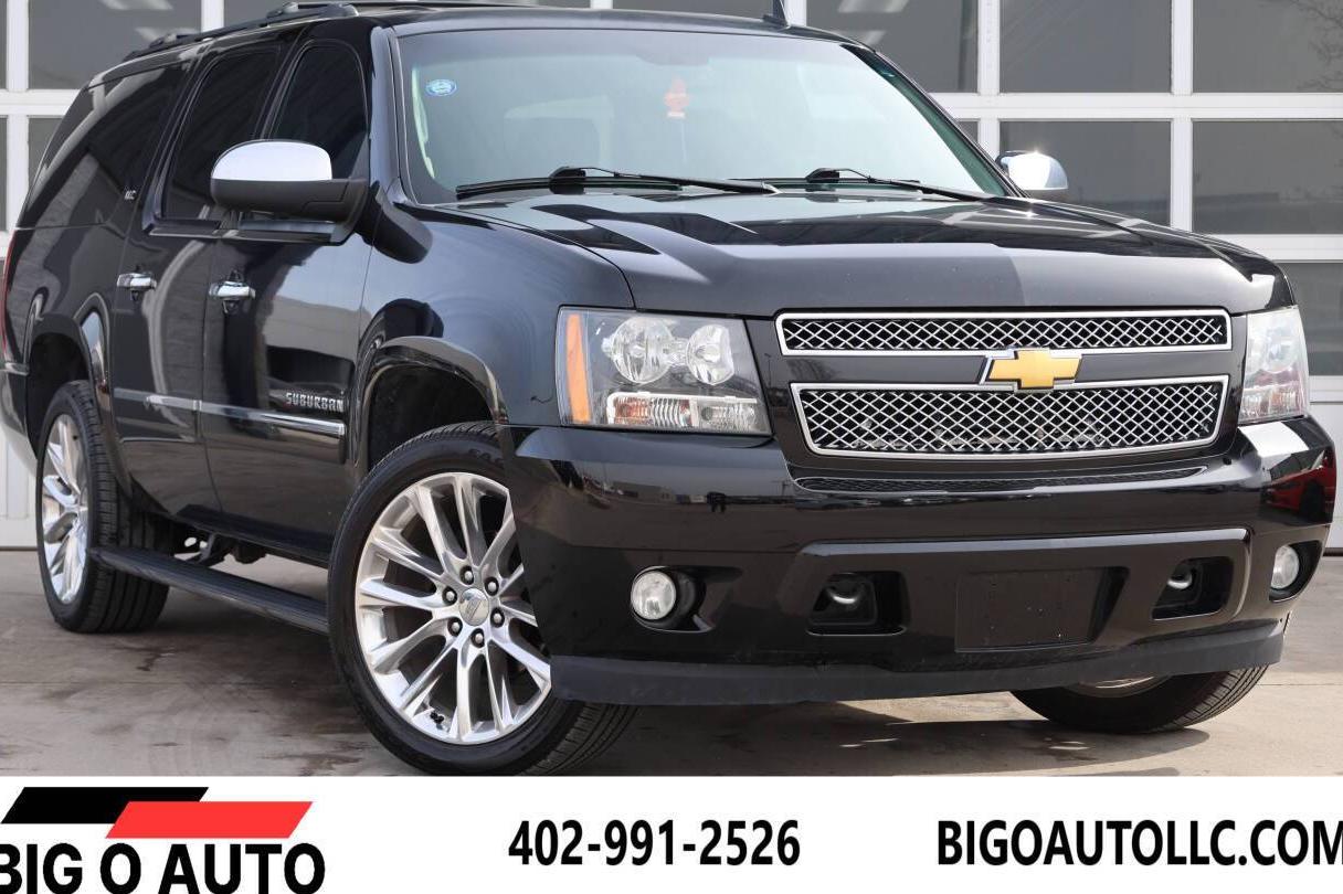 CHEVROLET SUBURBAN 2013 1GNSKKE75DR377114 image