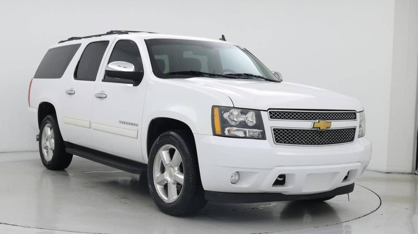 CHEVROLET SUBURBAN 2014 1GNSCHE03ER239561 image