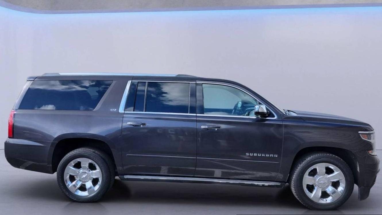 CHEVROLET SUBURBAN 2015 1GNSCKKC2FR235725 image