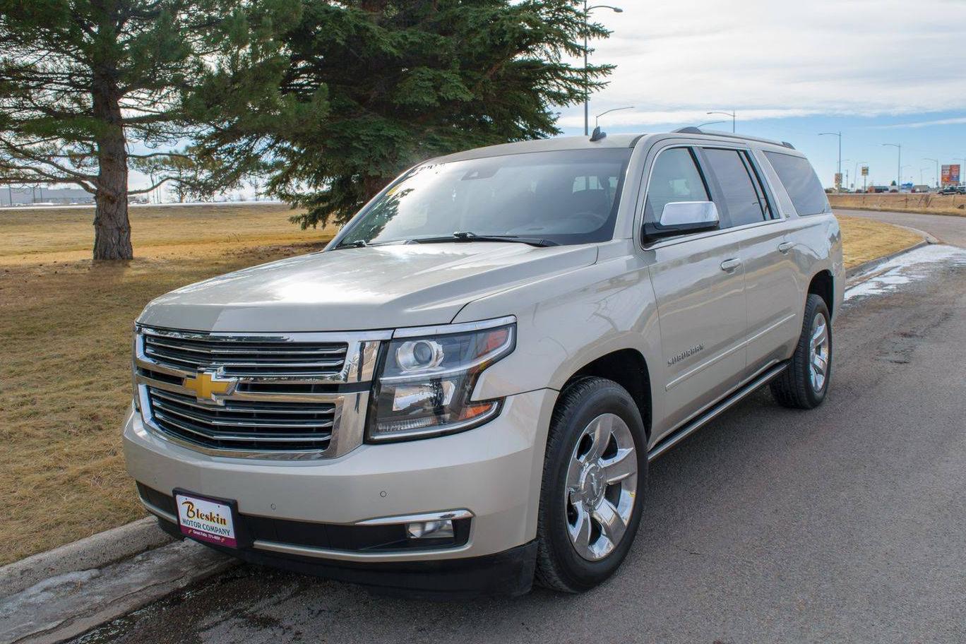 CHEVROLET SUBURBAN 2015 1GNSKKKC0FR269049 image