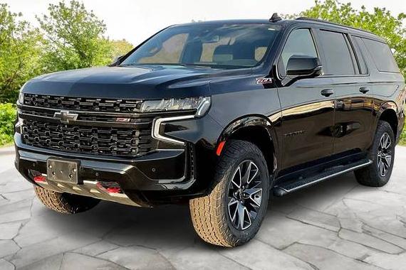 CHEVROLET SUBURBAN 2022 1GNSKDKD6NR102553 image
