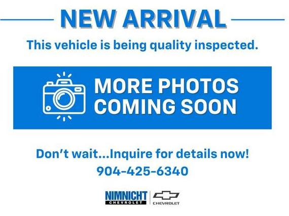CHEVROLET SUBURBAN 2022 1GNSCEKD5NR199103 image