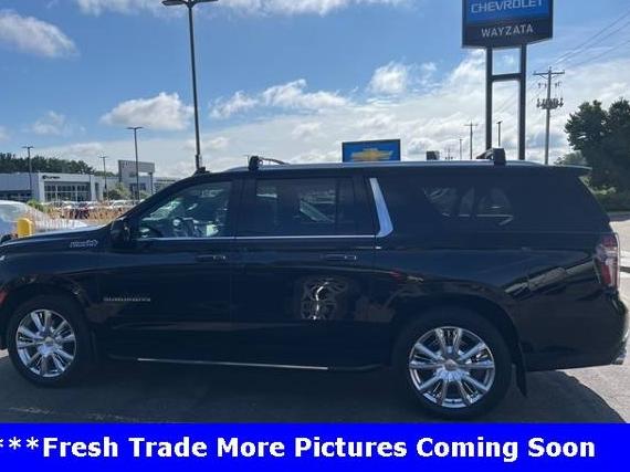 CHEVROLET SUBURBAN 2022 1GNSKGKL2NR261868 image