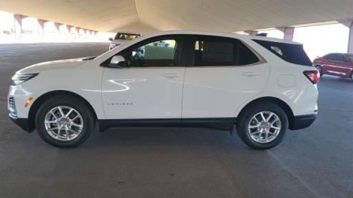 CHEVROLET EQUINOX 2023 3GNAXKEG3PS186323 image