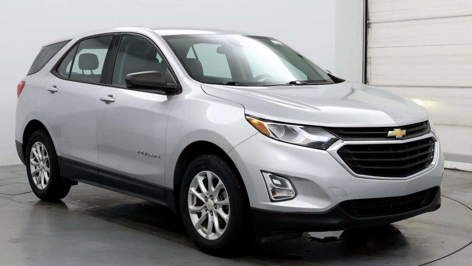 CHEVROLET EQUINOX 2019 2GNAXHEV8K6280898 image