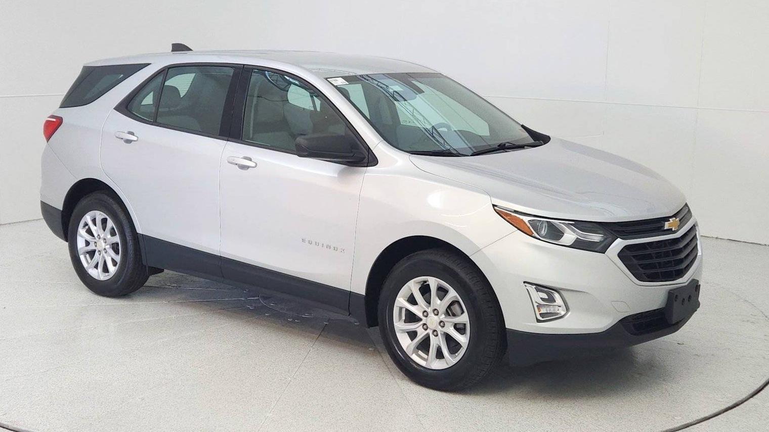 CHEVROLET EQUINOX 2019 3GNAXHEV4KL303640 image