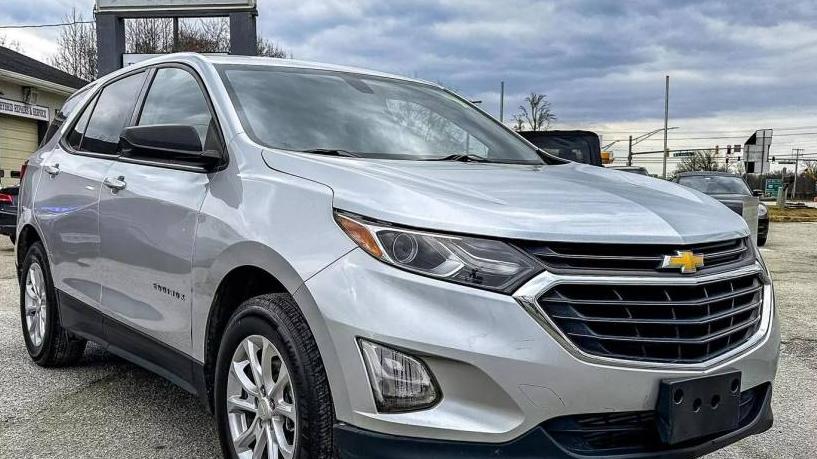 CHEVROLET EQUINOX 2019 3GNAXSEV5KS630907 image CHEVROLET EQUINOX 2019 3GNAXSEV5KS630907 image
