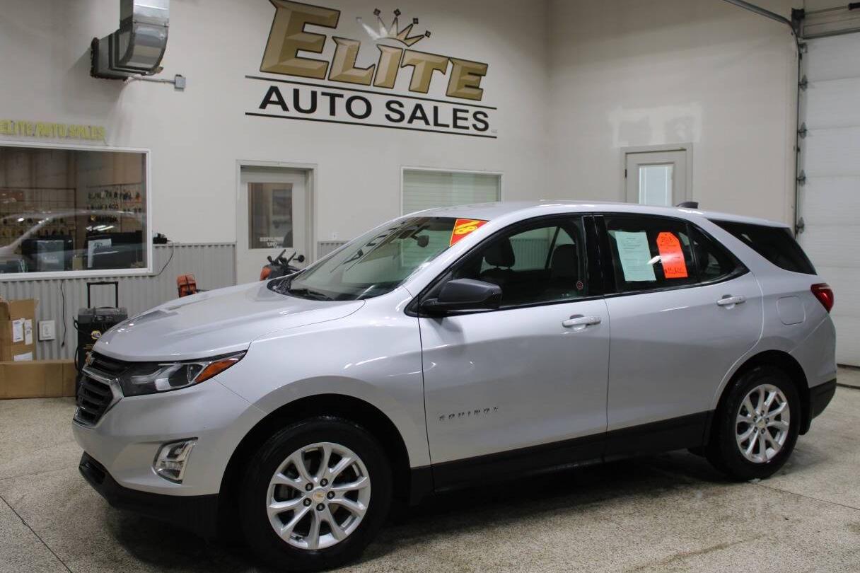 CHEVROLET EQUINOX 2018 2GNAXREV4J6179314 image