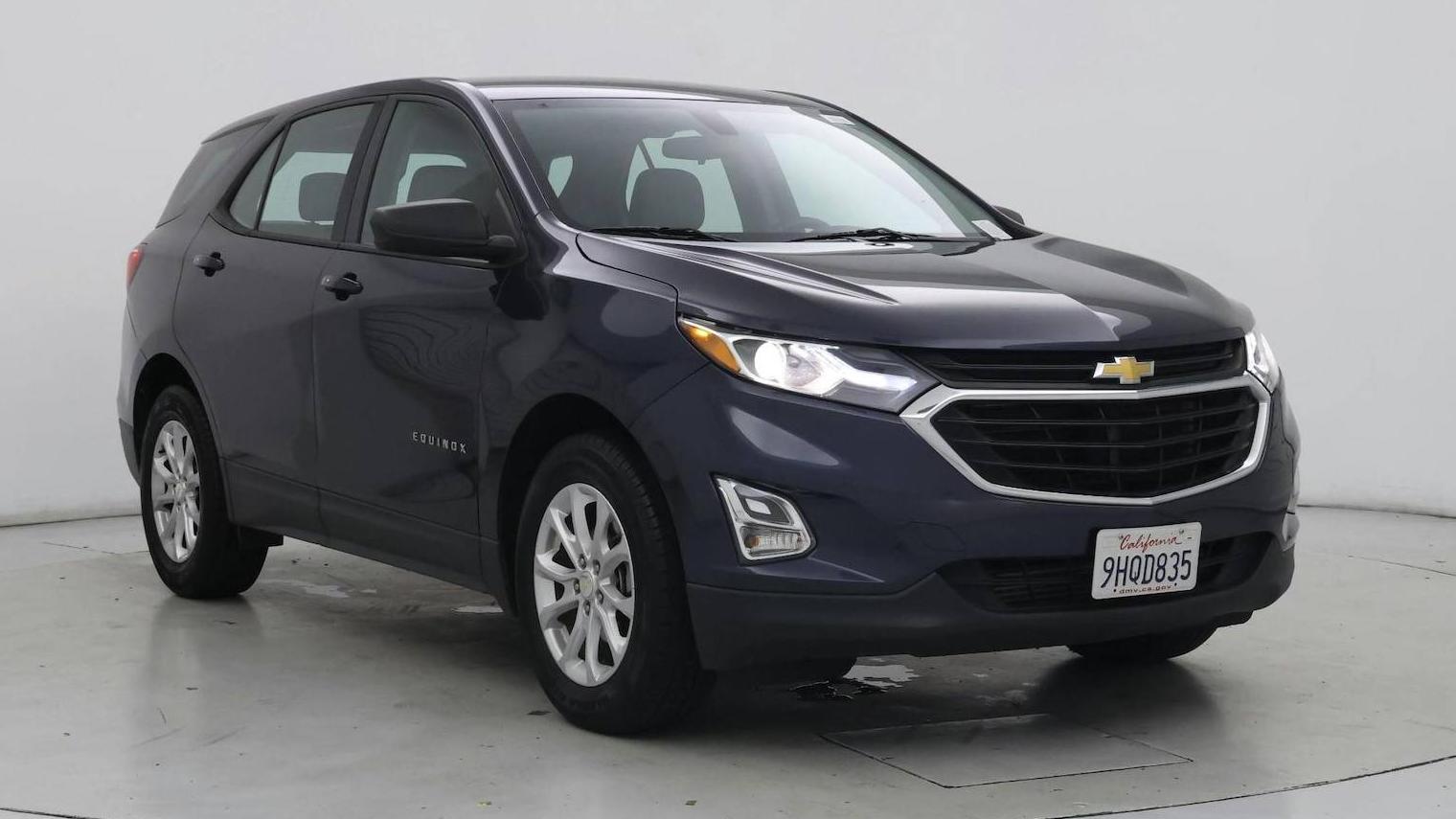 CHEVROLET EQUINOX 2018 3GNAXHEV1JL355502 image