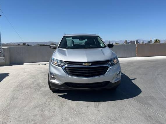 CHEVROLET EQUINOX 2018 2GNAXHEV1J6106430 image
