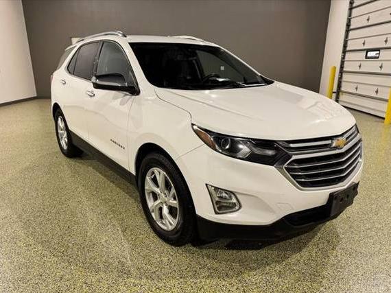 CHEVROLET EQUINOX 2018 3GNAXMEV6JS574986 image
