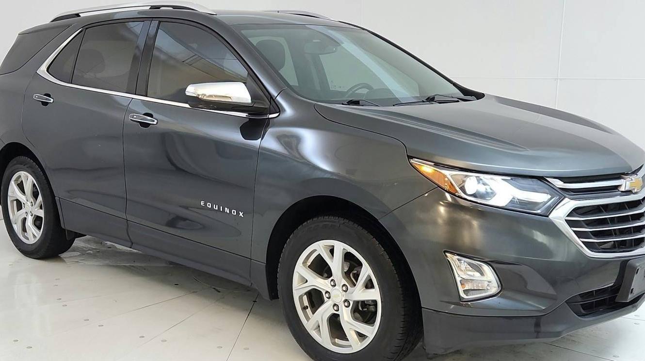 CHEVROLET EQUINOX 2018 3GNAXMEV2JS616456 image