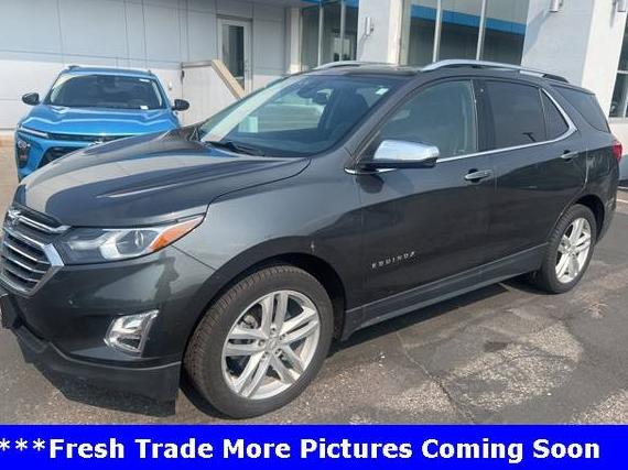 CHEVROLET EQUINOX 2018 2GNAXWEX4J6269000 image