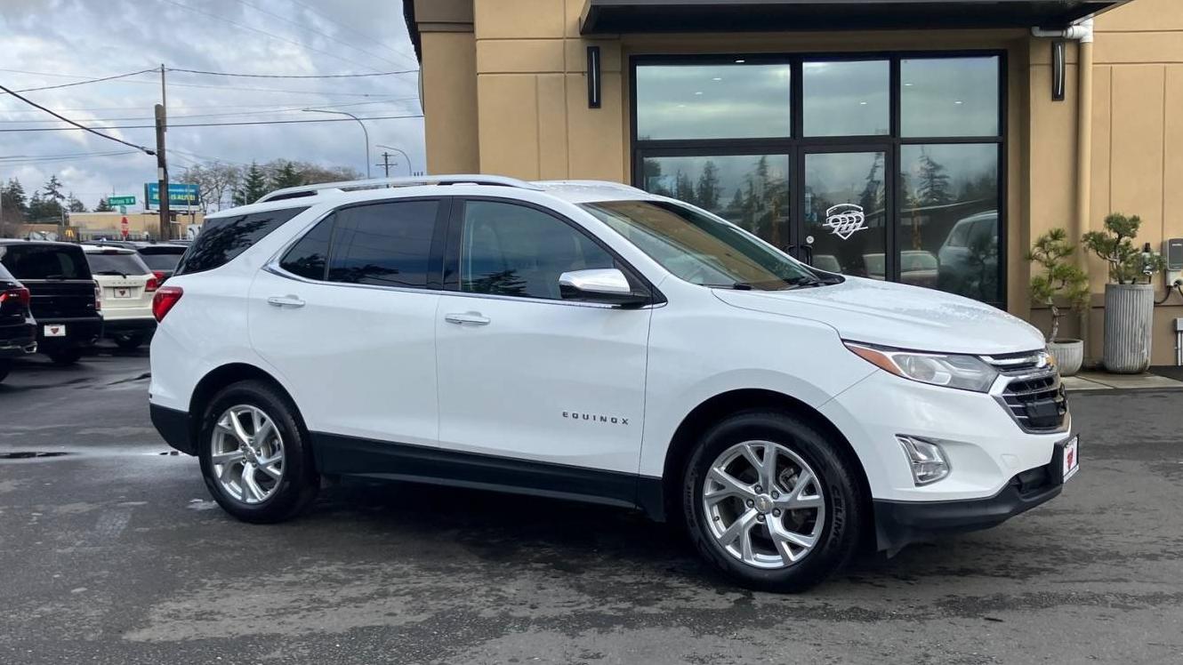 CHEVROLET EQUINOX 2018 2GNAXVEVXJ6269687 image