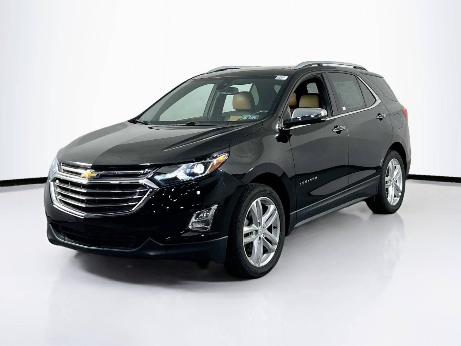 CHEVROLET EQUINOX 2018 2GNAXWEX0J6285226 image