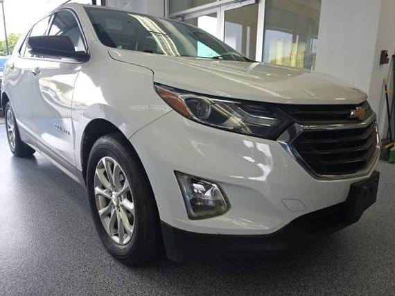 CHEVROLET EQUINOX 2018 2GNAXHEV0J6306263 image
