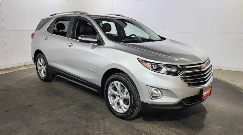 CHEVROLET EQUINOX 2018 3GNAXVEV2JS592620 image