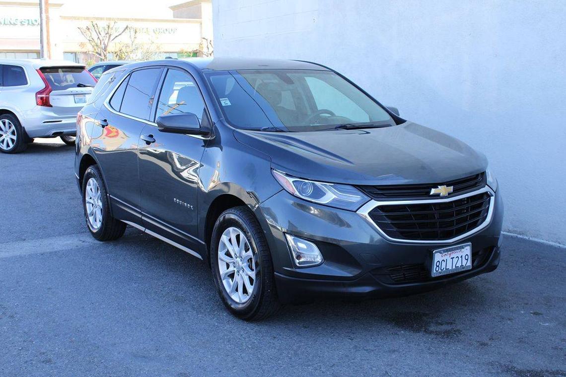 CHEVROLET EQUINOX 2018 3GNAXJEV6JS563467 image