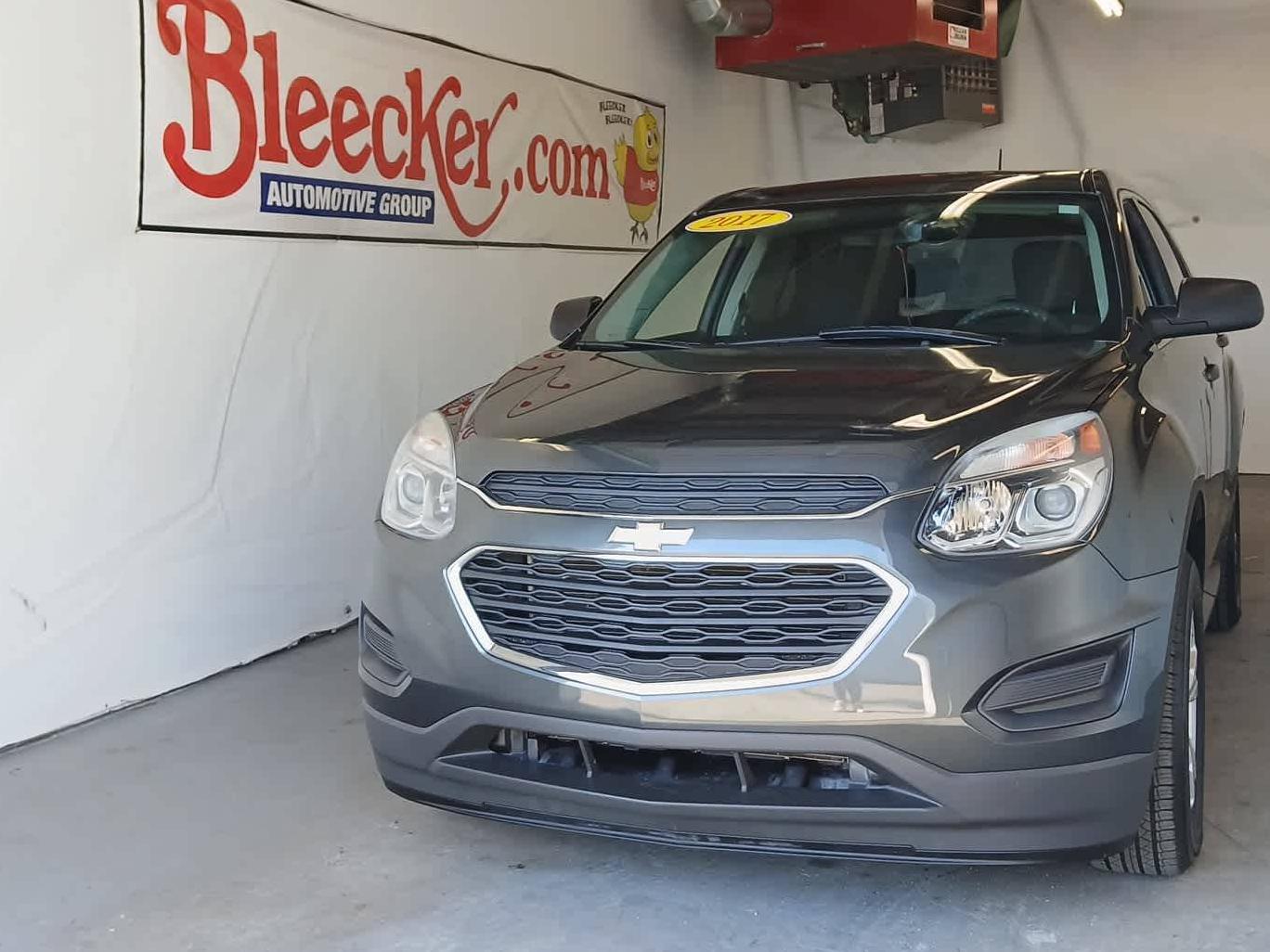 CHEVROLET EQUINOX 2017 2GNALBEK1H6142370 image