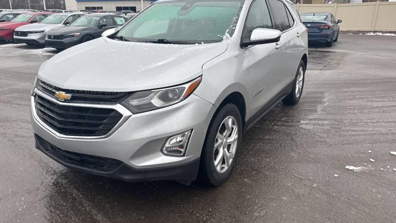 CHEVROLET EQUINOX 2020 2GNAXXEV8L6100461 image