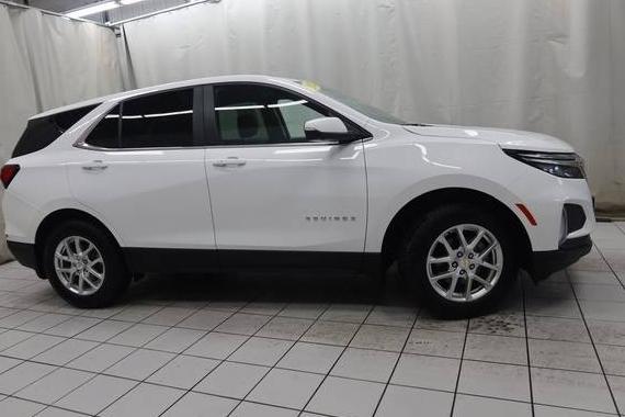 CHEVROLET EQUINOX 2022 3GNAXUEV8NL242757 image