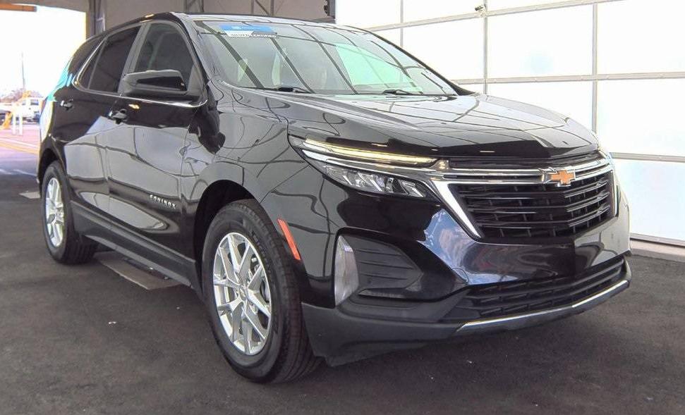 CHEVROLET EQUINOX 2022 2GNAXKEVXN6102704 image