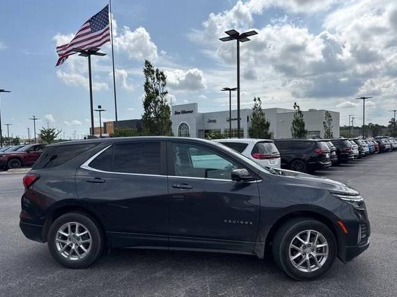 CHEVROLET EQUINOX 2022 2GNAXUEV7N6109590 image