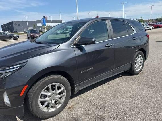 CHEVROLET EQUINOX 2022 3GNAXKEV0NS241824 image