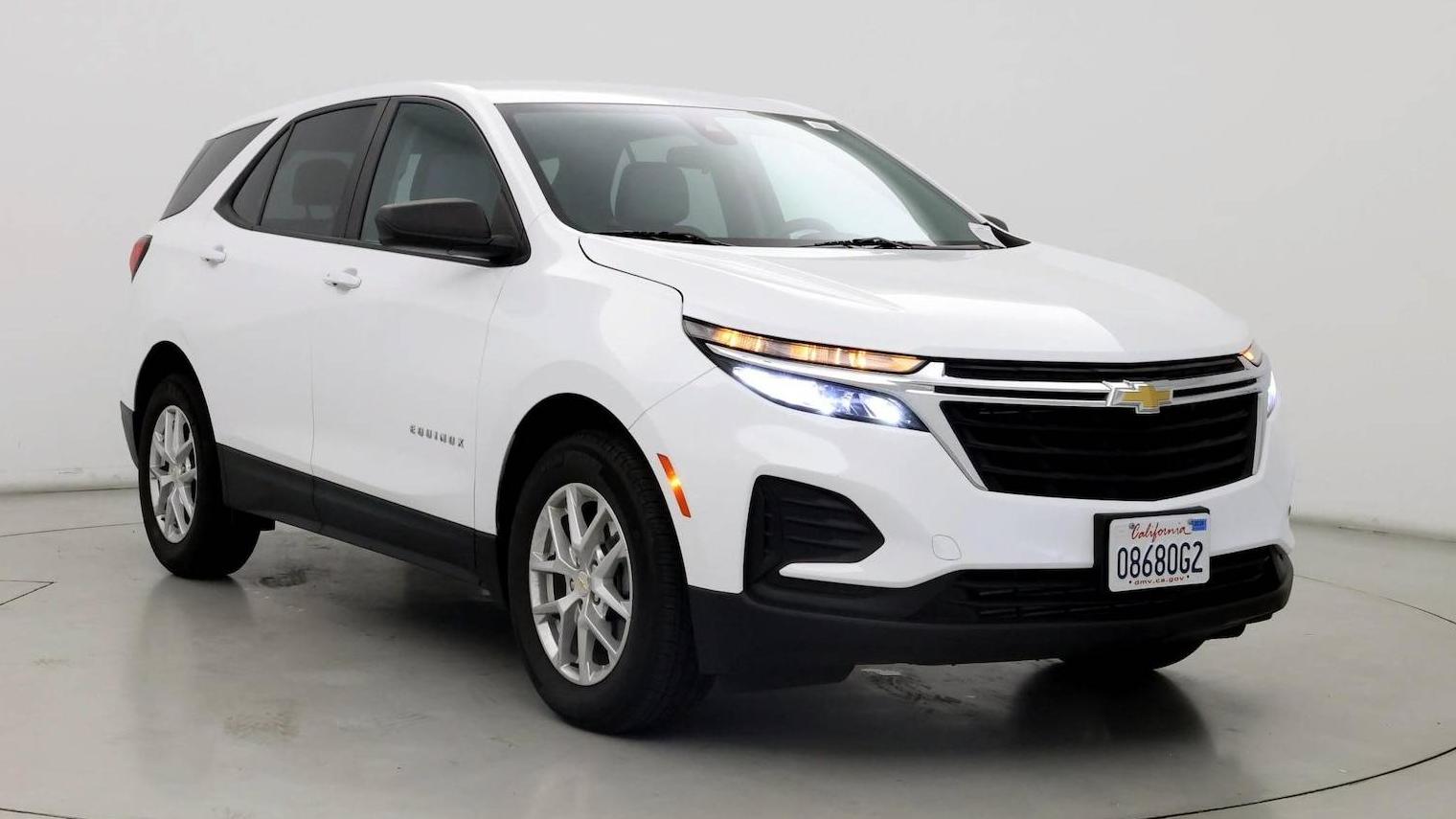 CHEVROLET EQUINOX 2022 2GNAXHEV5N6103486 image