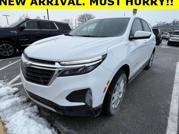 CHEVROLET EQUINOX 2022 2GNAXUEV9N6108702 image