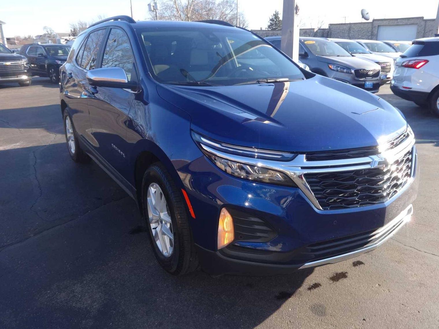 CHEVROLET EQUINOX 2022 3GNAXKEV2NL271093 image