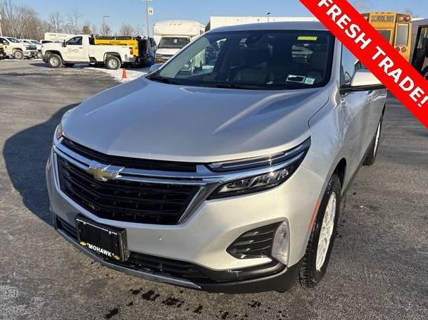 CHEVROLET EQUINOX 2022 2GNAXUEV8N6125295 image