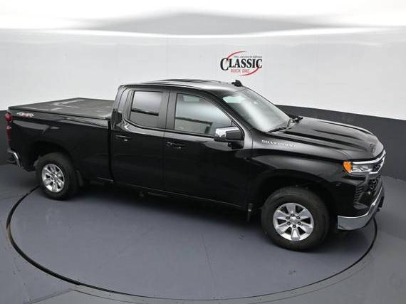 CHEVROLET SILVERADO 2023 1GCRDDEK0PZ260014 image