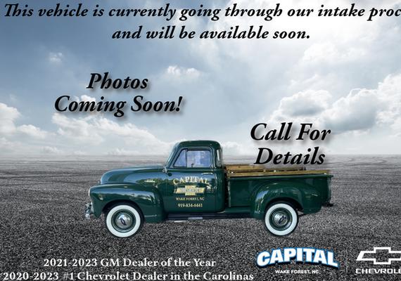 CHEVROLET SILVERADO 2023 2GCUDGED4P1115323 image