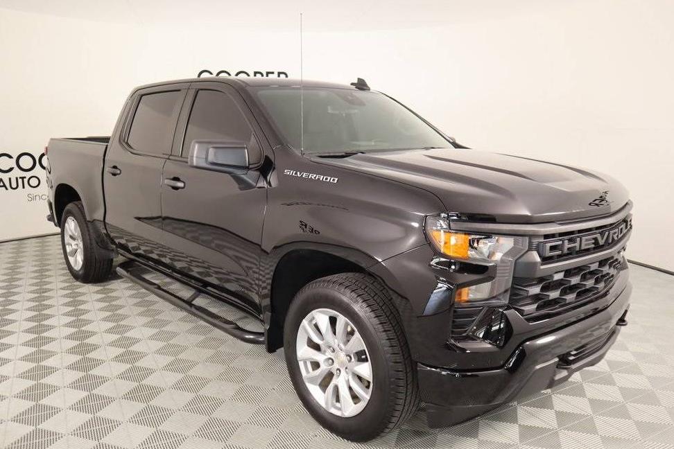 CHEVROLET SILVERADO 2023 1GCPABEK7PZ111491 image