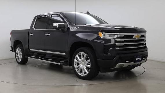 CHEVROLET SILVERADO 2023 1GCUDJE83PZ133352 image