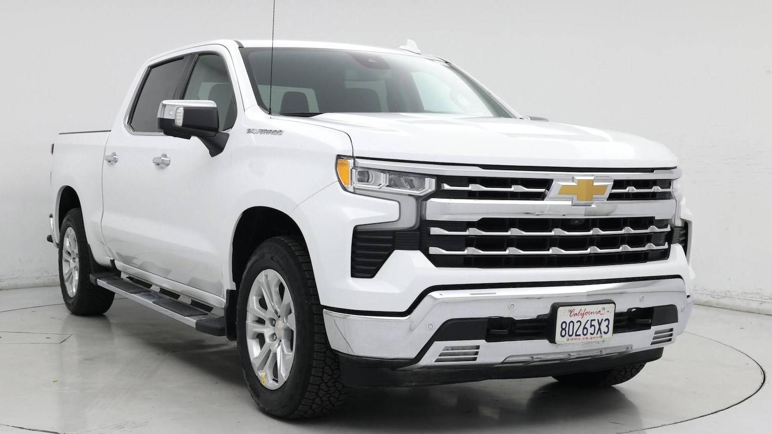 CHEVROLET SILVERADO 2023 2GCUDGED5P1154020 image