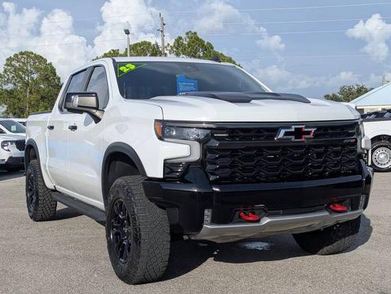 CHEVROLET SILVERADO 2023 3GCUDHEL5PG272525 image