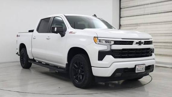 CHEVROLET SILVERADO 2023 2GCUDEED7P1146733 image