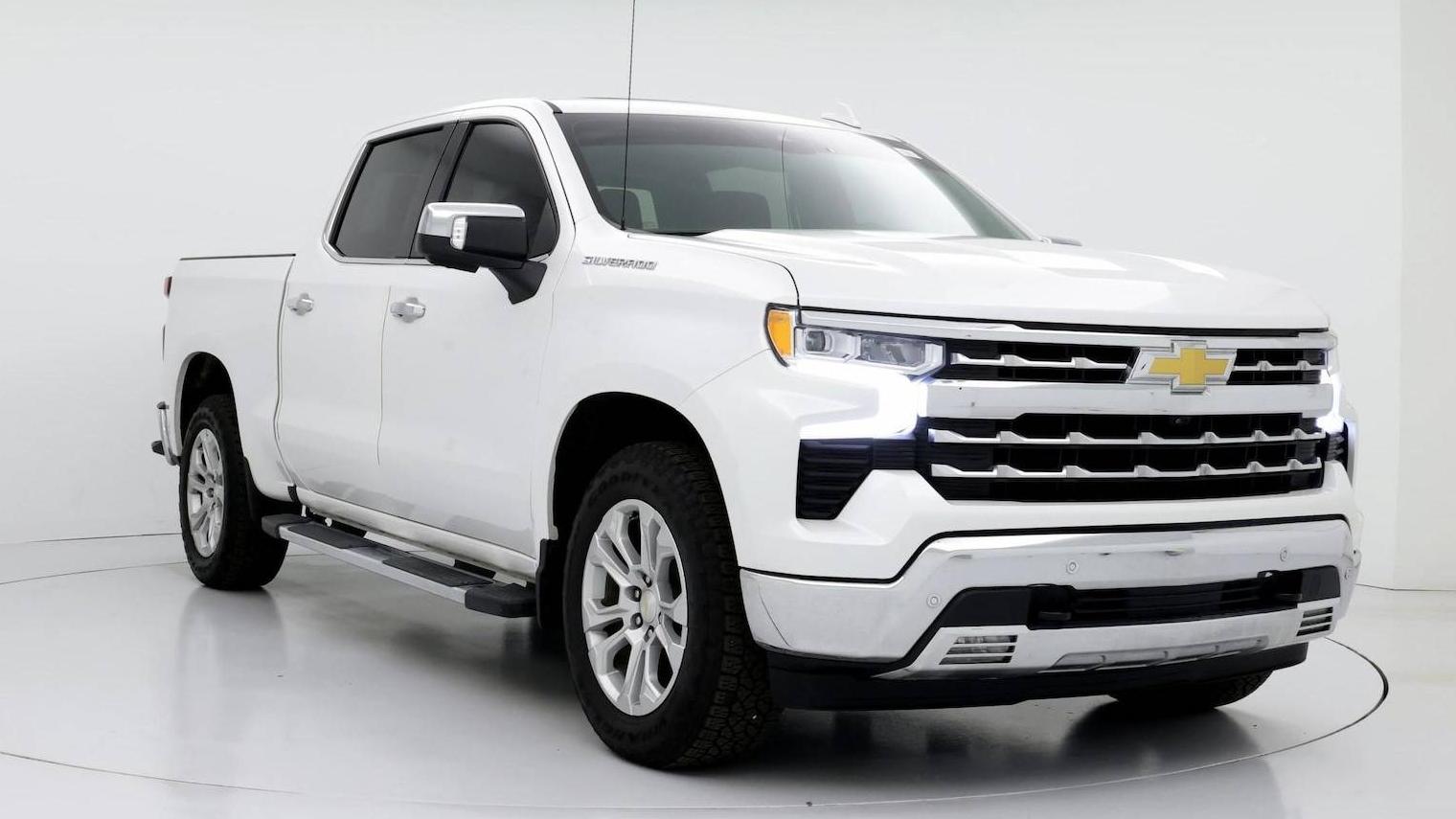 CHEVROLET SILVERADO 2023 1GCPAEED8PZ297576 image