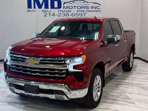 CHEVROLET SILVERADO 2023 1GCUDGE82PZ152557 image