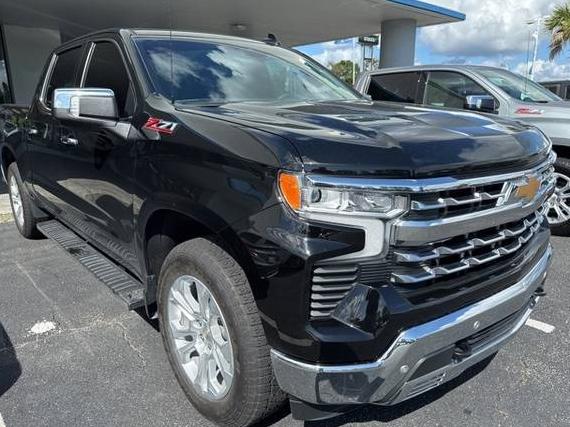 CHEVROLET SILVERADO 2023 2GCUDGED8P1155839 image