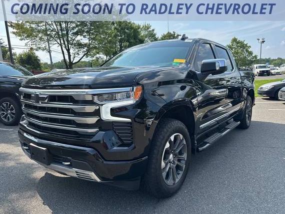 CHEVROLET SILVERADO 2023 2GCUDJED7P1102790 image