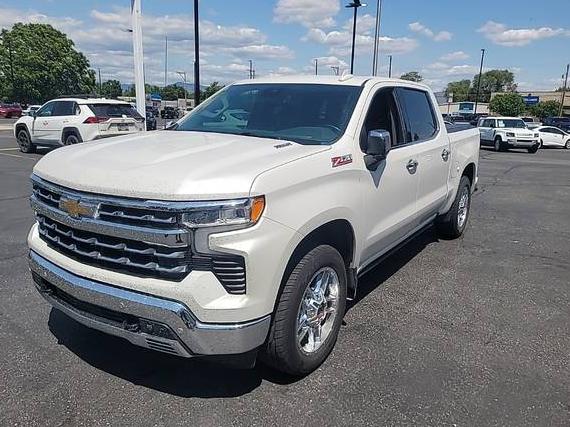 CHEVROLET SILVERADO 2023 1GCUDGE85PZ212069 image