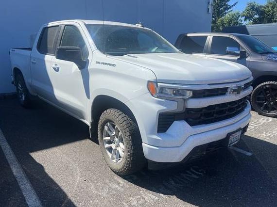 CHEVROLET SILVERADO 2023 1GCUDEE82PZ103198 image