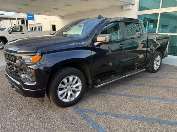 CHEVROLET SILVERADO 2023 1GCPABEK0PZ141013 image CHEVROLET SILVERADO 2023 1GCPABEK0PZ141013 image