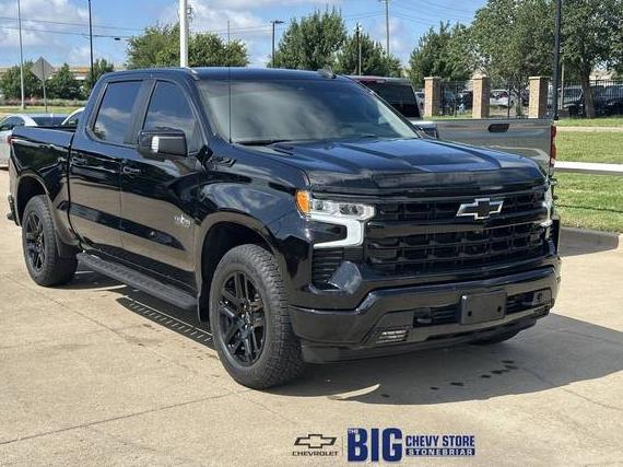CHEVROLET SILVERADO 2023 1GCUDEE84PZ185127 image