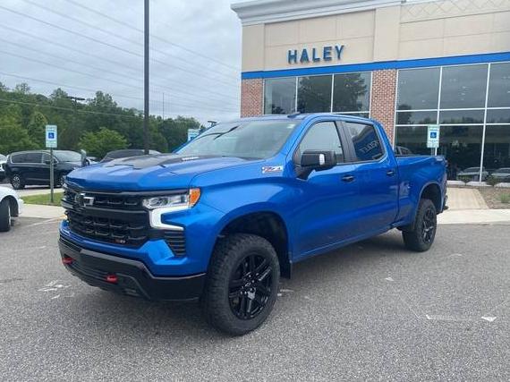 CHEVROLET SILVERADO 2023 3GCUDFE81PG100136 image