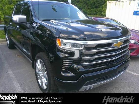 CHEVROLET SILVERADO 2023 1GCUDJE86PZ142241 image