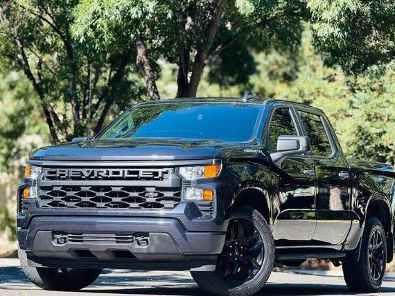 CHEVROLET SILVERADO 2023 1GCPABEK2PZ327474 image